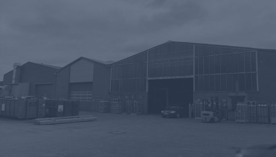 BG_Halle_Blau_2.jpg